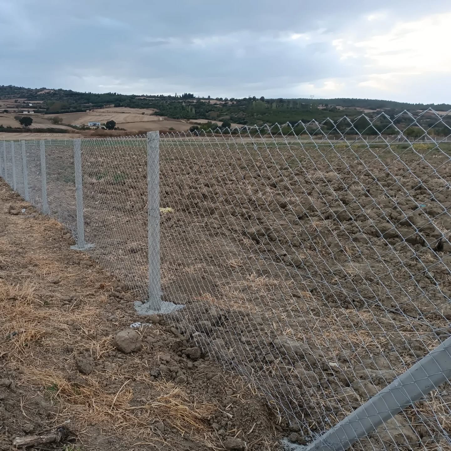 Küçükler Tel Çit